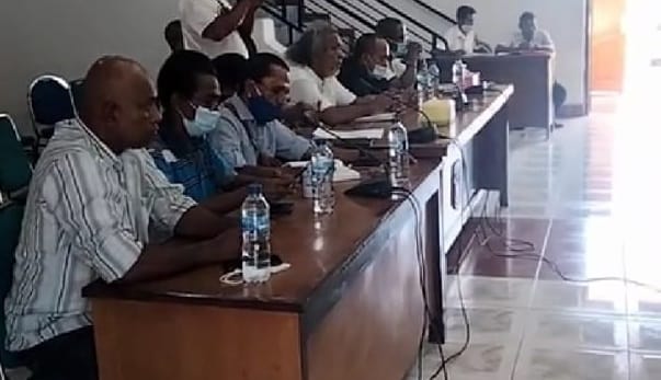 Bachtiar Lamawuran, DPRD Flores Timur, KRBF, Robertus R. Kereta, Theodorus Wungubelen