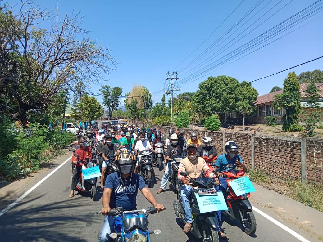 Aliansi Masyarakat Kota, Bactiar Lamawuran, Petrus Paulus Tadon Kedang, Theodorus Marthen Wungubelen