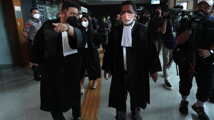 Alfamart, Hotman Paris, Kasus Pencuri Cokelat