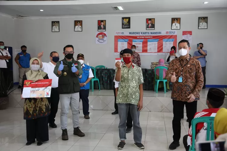 Bansos Cair, Program Pemerintah, PIP SMK, PKH BPNT, Kantor Pos, Anak SMA, KK Daftar, Pendaftaran Prakerja, Keluarga Penerima, Data DTKS, Cair Bansos Rp900, Bantuan PIP SMK, Program Kartu Prakerja, Pencairan BLT Tahap, Penerima PIP SMA, Pendaftaran Program Prakerja, Data Kesejahteraan Sosial, Penerima Bantuan Sosial, Cek PIP Kemdikbud, PIP, PKH, BPNT
