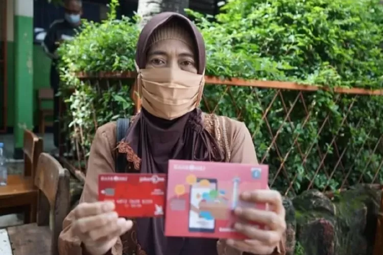 KLJ Tahap 2, Kartu Lansia Jakarta, Syarat Penerima, Verifikasi Data, Pencairan Dana, Cek Status, Dinsos DKI Jakarta, Pemprov DKI, Lansia DKI, Bantuan KLJ, Website Siladu, Nomor Induk Kependudukan, Keterbatasan Fisik, Ekonomi Rendah, Informasi KLJ Tahap 2, Info KLJ, Bansos, Jadwal Pencairan KLJ