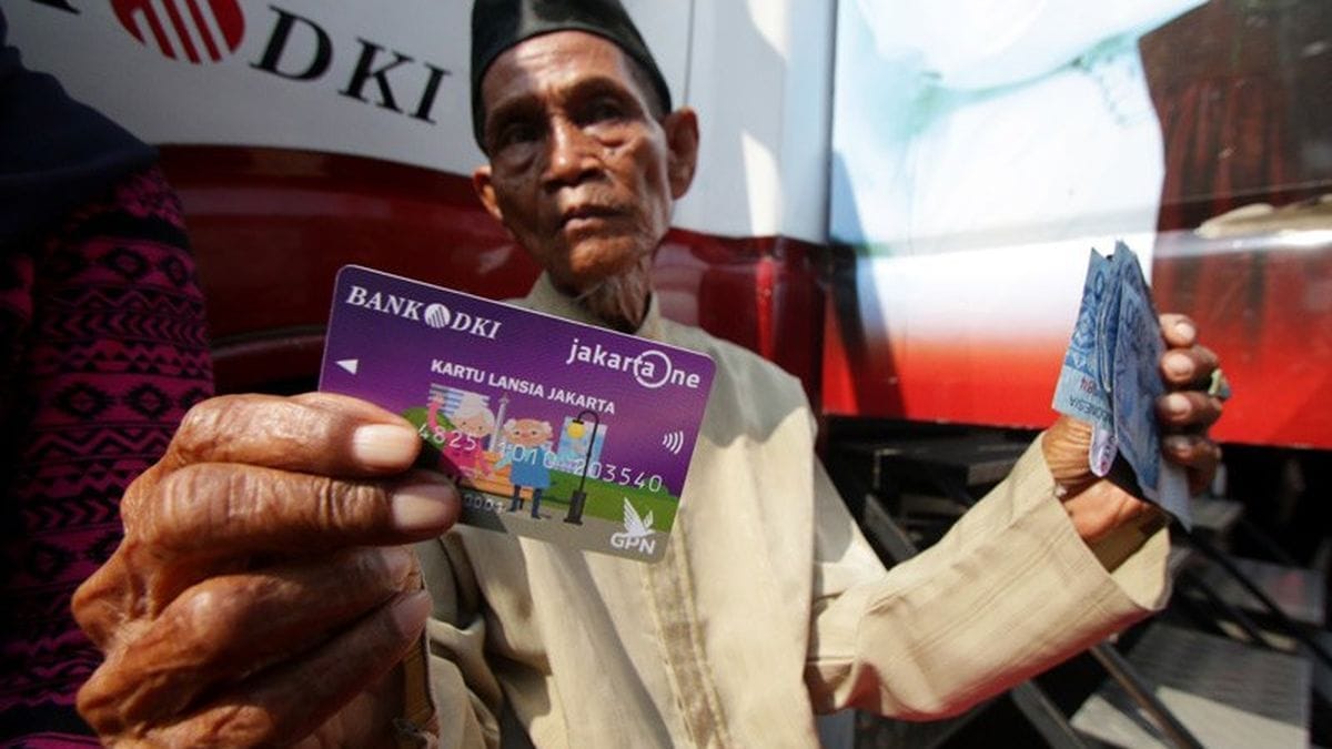 Bansos KLJ DKI Jakarta, Mei 2024, Kartu Lansia Jakarta Mei 2024, Pencairan KLJ Tahap 2, Bansos KLJ DKI Jakarta, Bantuan Sosial Pemenuhan Kebutuhan Dasar (PKD) 2024, Keluarga Prasejahtera dan Rentan Miskin, Proses Pencairan KLJ, Progres Penyaluran Bansos KLJ Tahap 2 2024, Validasi Penerima KLJ, Pencairan Bansos KLJ Tahap 1 2024, Cek Jadwal Pencairan KLJ Tahap 2 2024