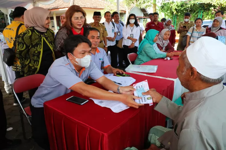 bansos, BPNT, Kemensos, KPM, PKH