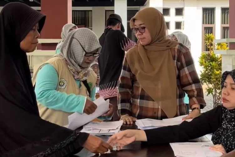 bansos, BPNT, Kemensos, KKS, KPM, PENA, PKH