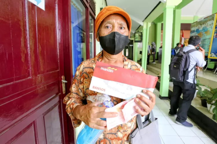 Status Gagal, KPM Peralihan, Data DTKS, Sinkronisasi Dukcapil, Bantuan Sosial, Wilayah Burekol, Cek Kemensos, Pendamping Sosial, Perbaikan Data