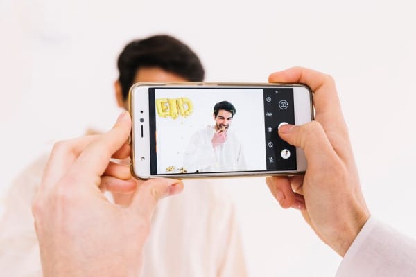 video smartphone, kualitas tinggi, teknik pengambilan gambar, pencahayaan alami, audio jernih, editing video, publikasi video