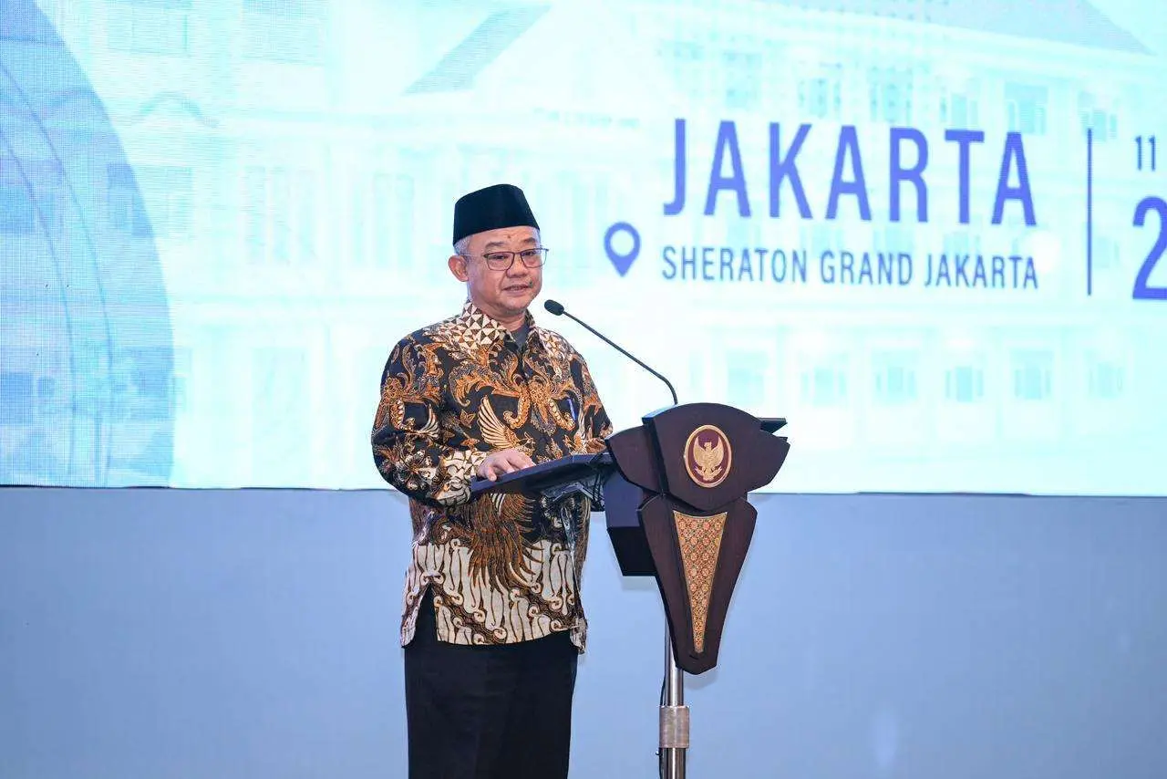 coding AI, kurikulum pendidikan, teknologi pendidikan, pelajaran pilihan, generasi digital, pendidikan Indonesia, fasilitas TIK, sekolah siap, kebijakan pendidikan, Wakil Presiden Gibran, keterampilan digital, Undang-Undang Perlindungan Guru, sistem pendidikan, pelajaran digital, pendidikan dasar