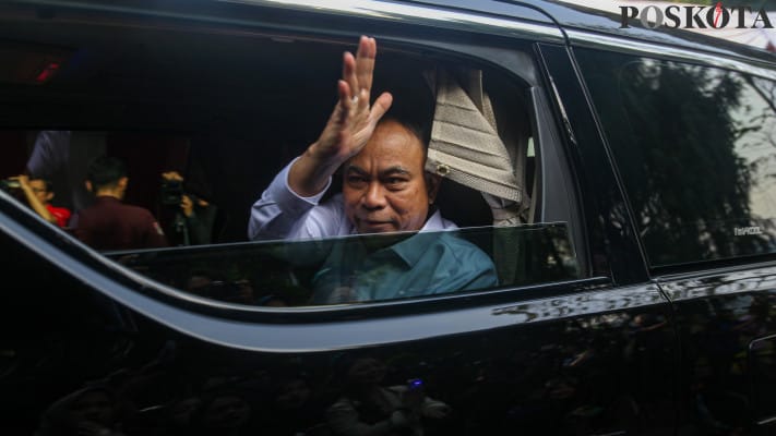 AhmadTriHawaari_Poskota_14102024_-37 Budi Arie, Kementerian Komdigi, kasus judi online, pegawai investigasi, keterlibatan pimpinan, pemeriksaan tersangka, pemerhati masyarakat, kebijakan warisan,