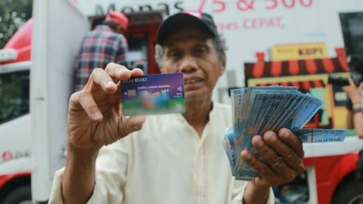 bansos KLJ, pencairan dana, saldo Rp900.000, DKI Jakarta, cara cek penerima, bantuan sosial, warga DKI, NIK penerima, program bantuan, lansia Jakarta, KLJ, Jadwal Pencairan