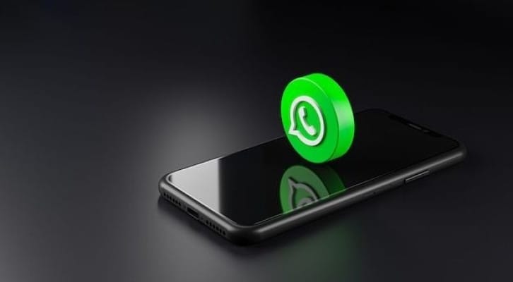 ganti nomor WhatsApp, dampak ganti nomor, pemberitahuan grup WhatsApp, status WhatsApp tidak terlihat, privasi kontak WhatsApp, WhatsApp blokir nomor, konsekuensi ganti nomor, notifikasi grup WhatsApp, hilangnya nomor lama, pengaturan privasi WhatsApp.