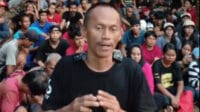 Kreator konten, Gunawan Sadbor, penangkapan polisi, promosi judi online, siaran langsung TikTok, jogetan viral, pendapatan harian, kasus dugaan judi.