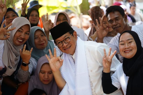 Calon Gubernur Jakarta, Ridwan Kamil, Pramono Anung, dukungan Prabowo, dukungan Jokowi, Forum Ulama Santri