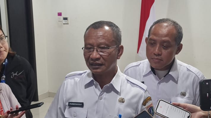 Disdik Jakarta, kantin sekolah, retribusi pedagang, DPRD Jakarta, pendataan kantin, pajak kantin, regulasi retribusi, aliran uang sewa, sekolah kantin, aturan retribusi