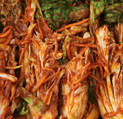 Kimchi Korea, resep Kimchi, sawi wortel, pasta gochujang, kuliner Korea, makanan pedas, kimchi mudah, resep cepat, masakan Korea, kimchi Indonesia, nasi goreng Korea, cara membuat kimchi, kimchi enak, resep sawi, hidangan Korea.