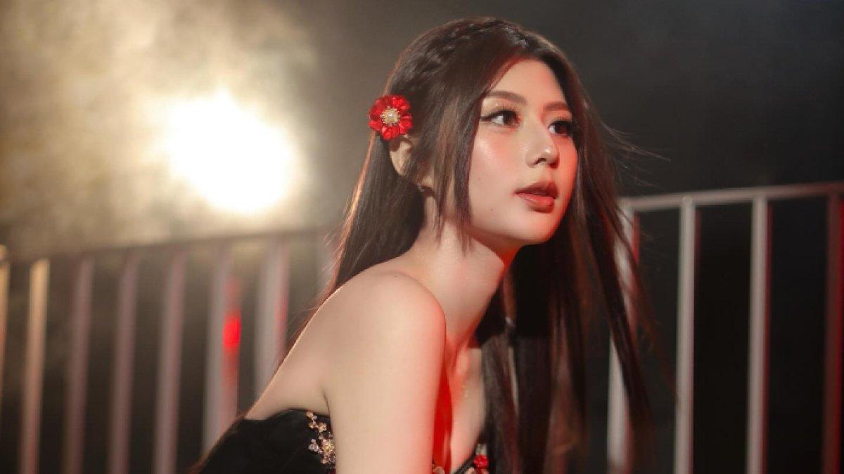 Lydia Onic, video viral, influencer Indonesia, Onic Esports, Lydia Setiawan, TikTok Lydia, Instagram Lydia, video 12 menit, gosip Lydia, video syur, brand ambassador, gamer Indonesia, Onic Esports brand, video viral 12 menit, Lydia Onic viral, influencer TikTok, Lydia Onic Instagram, video beredar, Lydia Onic klarifikasi, 17 mantan pacar, Lydia Onic news, Lydia Onic Terabox, Link Video, Video Viral, Video Discod, Video Telegram