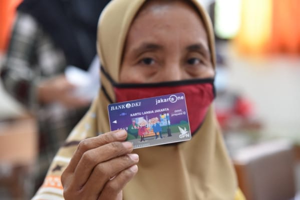 Pencairan KLJ, KPDJ, KAJ, Bansos Jakarta, Keluarga Penerima Manfaat, Dana Bansos Rp300.000, Kartu Lansia Jakarta, Kartu Penyandang Disabilitas, Kartu Anak Jakarta, Cek Status Penerimaan, Data Terpadu Kesejahteraan, Dinsos DKI Jakarta, KLJ