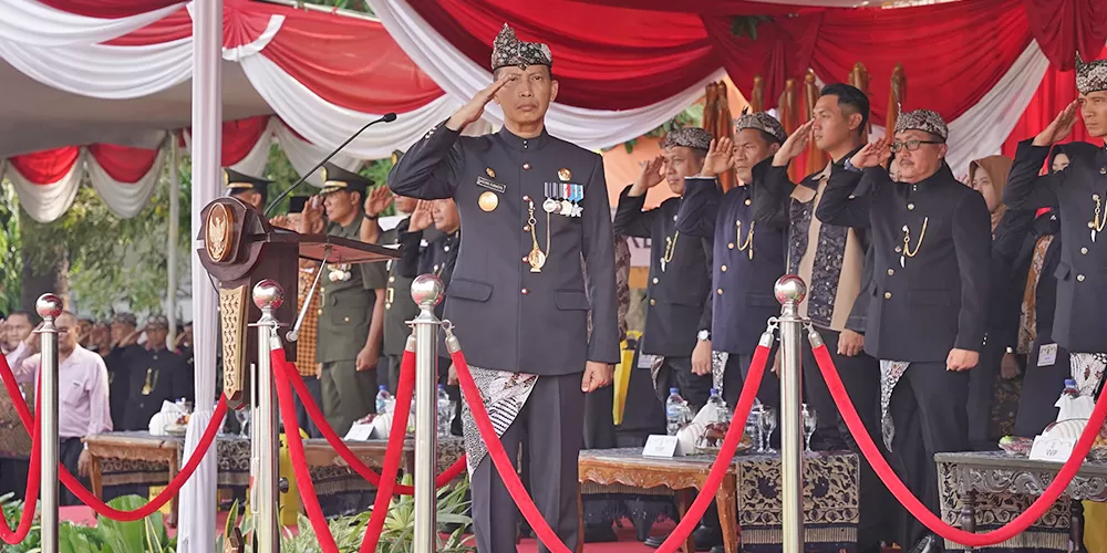 hari jadi tuban, Tuban Hari Jadi, GOR Rangga Jaya, Pjs Bupati Tuban, Sinergi Bersama, Hari Jadi Tuban, Kolaborasi Masyarakat Tuban, Upacara Tuban 731, Peringatan Tuban, Pejabat Tuban, Tuban Maju, Pilkada Tuban, Hiburan Niken Salindry, Upacara GOR, Tokoh Masyarakat Tuban, Tuban 731 Tahun