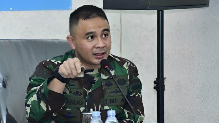Letkol Inf Lizardo Gumay, perselingkuhan TNI, Komandan Kodim Makassar, dokter istri, kasus selingkuh, Oditur Militer, dicopot jabatan, rekaman CCTV, karier TNI hancur, dugaan perselingkuhan, Letkol LG, Pangdam XIV Hasanuddin, sidang perselingkuhan, berita viral TNI, masalah perselingkuhan, tersangka TNI, Letkol Inf Lizardo Gumay perselingkuhan, link video, link terabox