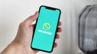 WA disadap, cek WhatsApp, ciri WA disadap, pesan terbaca, akun WhatsApp, sadap pesan, amankan WhatsApp, tanda disadap, perangkat tertaut, keluar WhatsApp, akun diakses, privasi WhatsApp, sadap online, WhatsApp Web, privasi data, akun aman, pesan terkirim