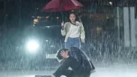 aku tak membenci hujan episode 4, Aku Tak Membenci Hujan, Nonton Episode 4, Serial Drama Indonesia, Drama Penuh Makna, Karakter Launa Karang, Gangguan Mental, Perjuangan Cinta, VIU Indonesia Streaming, Pesan Moral Drama, Kepribadian Ganda, Konflik Batin Karang, Kisah Cinta Rumit, Unlimited Production, Isu Kesehatan Mental, Launa dan Karang, Episode Baru VIU, Drama Penuh Inspirasi, Link Nonton Gratis, Kisah Karakter Mendalam, Karang dan Launa