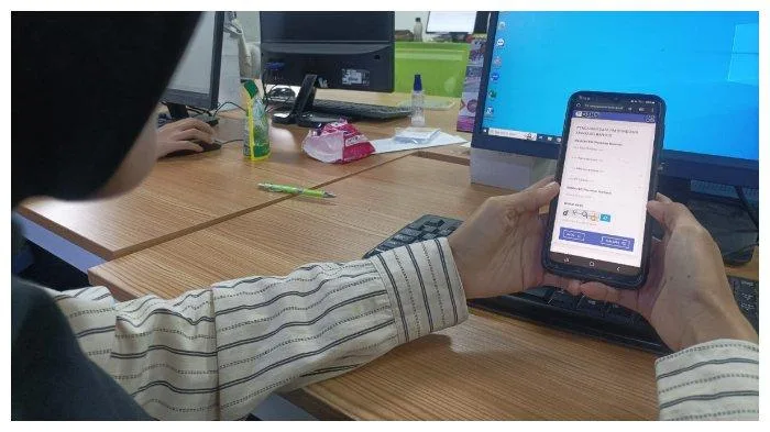 cara cek bansos, cek NIK KTP, jadwal pencairan PKH, aplikasi cek bansos, situs cek bansos, bansos PKH Desember, penerima bansos PKH, jadwal bantuan sosial, cek penerima PKH, bantuan PKH cair, cek status bansos, pencairan bansos PKH.