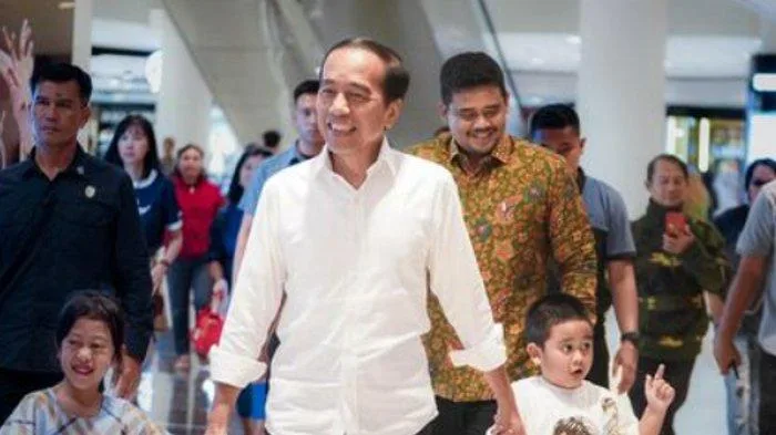 PDIP pecat Jokowi, pemecatan Gibran Bobby, drama politik PDIP, ambisi keluarga Jokowi, konflik PDIP Jokowi, berita politik terkini, Jokowi dipecat PDIP, pemecatan kader PDIP, hubungan Jokowi PDIP
