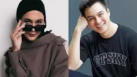 Baim Wong klarifikasi, isu perceraian, Paula Verhoeven anak, hak asuh anak, proses perceraian artis, dugaan perselingkuhan rumah tangga, isu larangan bertemu, klarifikasi tudingan media, anak tinggal Baim, hubungan ibu anak.