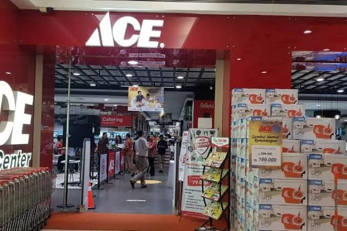 ace hardware, ace hardware indonesia, pamit ace hardware, ace hardware tutup, ace hardware rebranding, aspirasi hidup indonesia, ace hardware 2025, logo ace hardware, perubahan ace hardware, bisnis ritel indonesia, toko baru ace hardware, identitas baru ace hardware, laba bersih ace hardware, ace hardware mall, ace hardware indonesia rebranding, toko ritel aspirasi hidup, ace hardware bangkrut