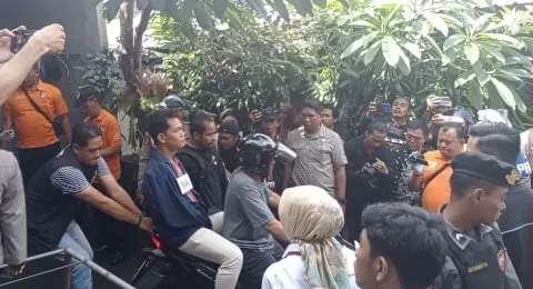 wayan agus buntung, kasus pelecehan Mataram, Agus Buntung viral, korban Agus Buntung, modus Agus pelecehan, homestay pojokan Agus, rekonstruksi kasus Agus, Polda NTB rekonstruksi, ancaman hukuman Agus, korban anak pelecehan, disabilitas tahanan rumah, Pasal 6c TPKS, kasus viral Mataram, Agus Buntung check-in, korban pelecehan Agus, berita NTB terbaru
