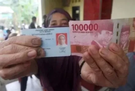 cek NIK KTP, penerima bansos, cara cek bansos, cekbansos Kemensos, bantuan sosial Desember, BPNT 2024, Program Keluarga Harapan, PIP 2024, cara cek bantuan, bantuan pangan non-tunai, PKH Desember 2024, PIP untuk pelajar, cek data penerima bansos, program bantuan sosial, cara cek PKH 2024, nik ktp