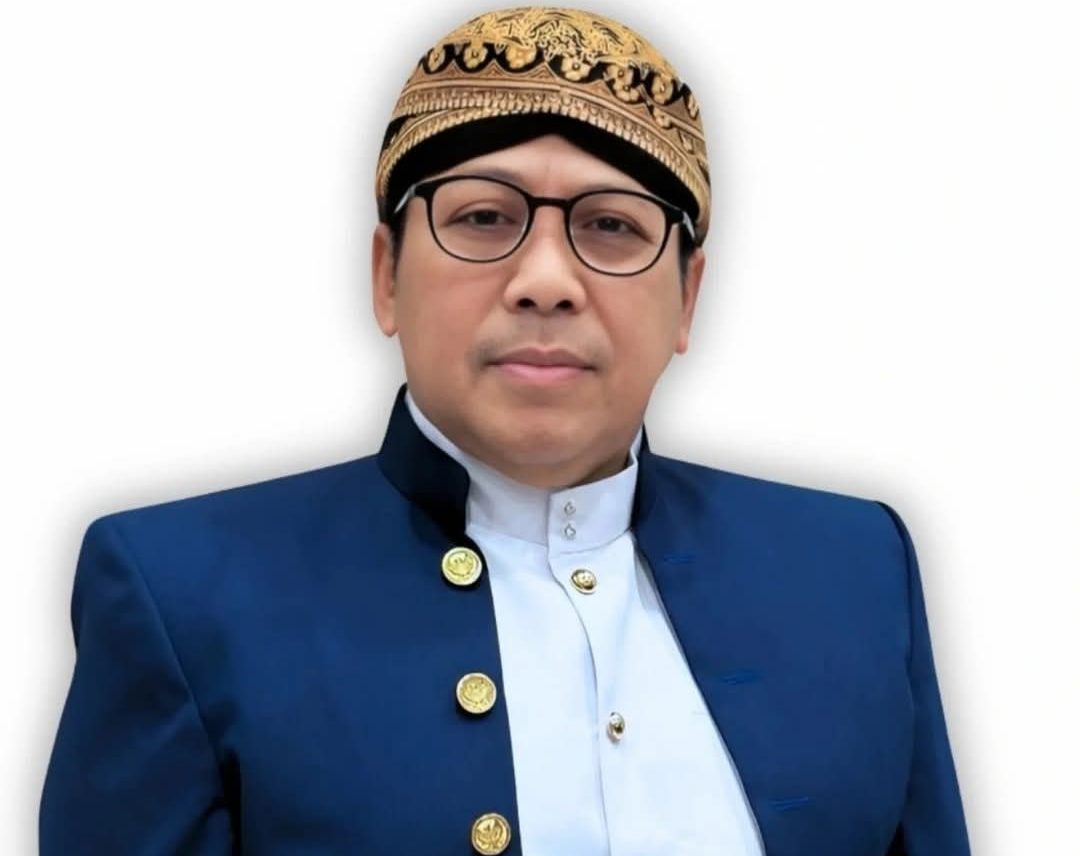 ki dalang warseno slank viral ki dalang warseno slank, ki warseno meninggal, kronologi ki warseno, dalang warseno slank, penyebab kematian ki warseno, serangan jantung fatal, pemakaman ki warseno, budaya jawa, radio suara slank, dalang nyentrik, seni pedalangan indonesia, sukoharjo, permakaman depokan klaten, pelestarian budaya jawa