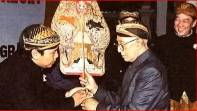 ki dalang warseno slank, ki warseno meninggal, kronologi ki warseno, dalang warseno slank, penyebab kematian ki warseno, serangan jantung fatal, pemakaman ki warseno, budaya jawa, radio suara slank, dalang nyentrik, seni pedalangan indonesia, sukoharjo, permakaman depokan klaten, pelestarian budaya jawa