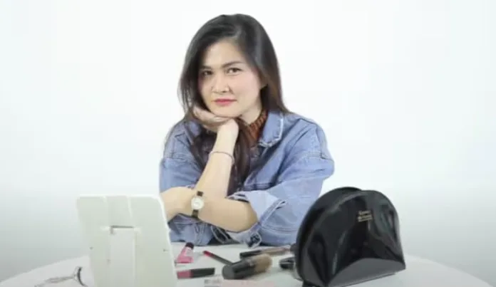 Melody Sharon, drama viral, beauty vlogger, kasus KDRT, Jakarta Timur, drama keluarga, istri tega, istri selingkuh, profil Melody, agama Melody Sharon, profil Melody Sharon, seret suami, Melody Sharon selingkuh