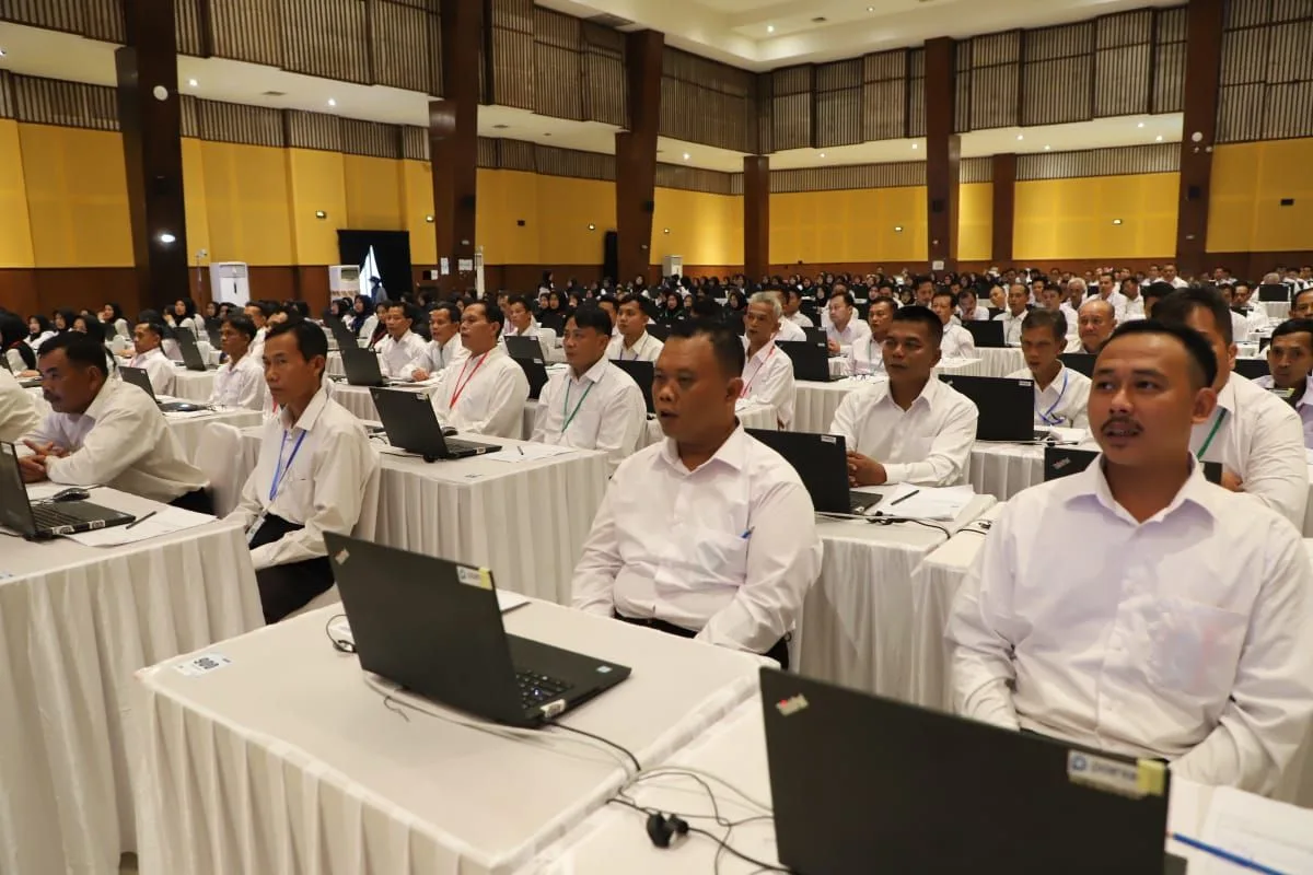 PPPK 2024, hasil seleksi, pengumuman PPPK, seleksi tahap I, kuota formasi, jadwal seleksi, mekanisme paruh waktu, DRH PPPK, peluang honorer, daftar ulang, pengisian DRH, hasil kelulusan, tenaga honorer, seleksi tahap 1, seleksi tahap 2, jadwal seleksi