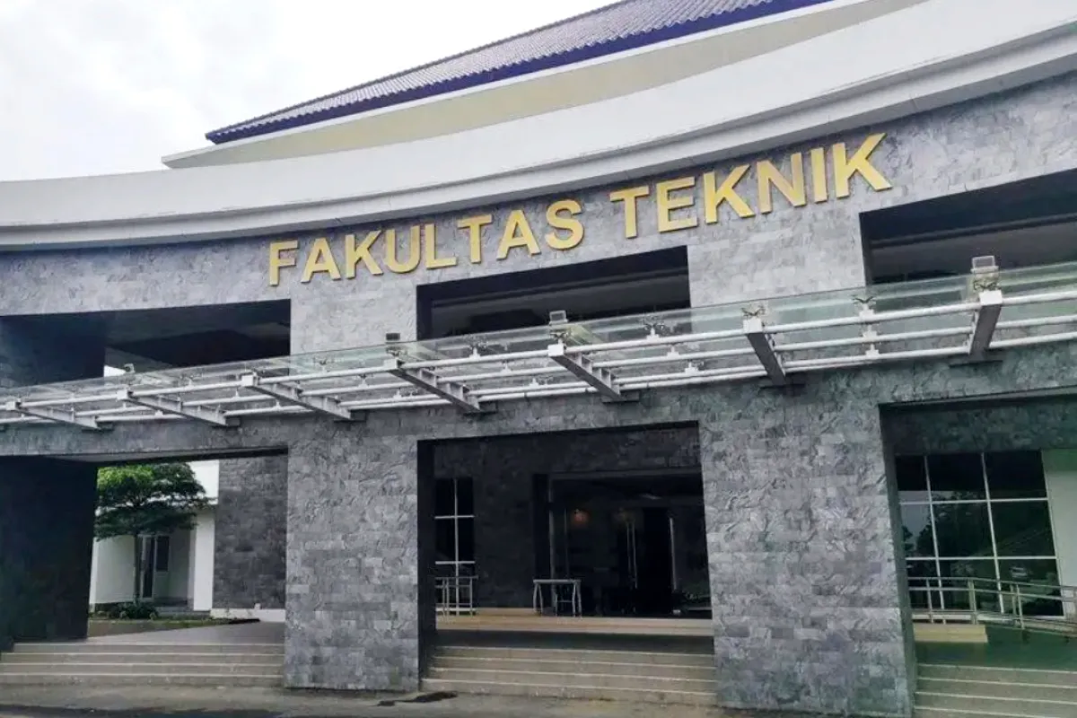 universitas terbaik, kampus teknik, peringkat kampus, teknik Indonesia, mahasiswa baru, EduRank teknik, kampus unggulan, teknik ITB, teknik UGM, universitas teknik Indonesia, daftar kampus teknik, kampus favorit teknik, universitas favorit, ranking teknik, kampus terbaik teknik.