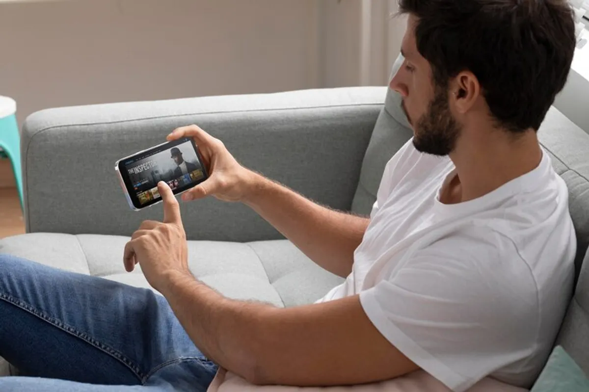 Hp kena hack, cara cegah hack, data pribadi aman, aplikasi mencurigakan, ganti password, virus hp, langkah hack hp, malware hp