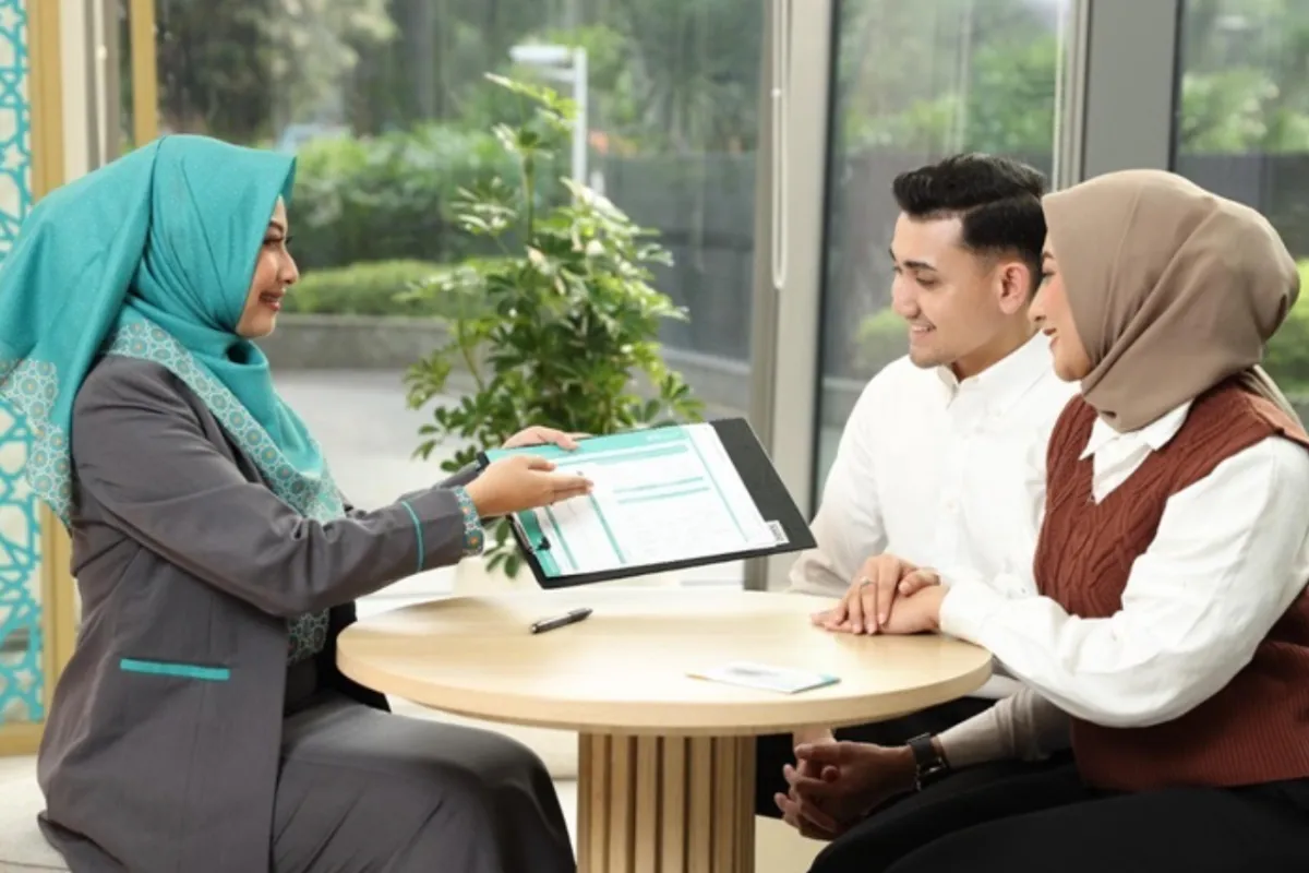 KUR BSI, pinjaman usaha, jenis KUR, KUR Mikro, KUR Super Mikro, KUR Kecil, plafon pinjaman, prinsip syariah, bunga 6%, syarat administrasi, pengajuan KUR, UMKM, usaha produktif, verifikasi pengajuan, pencairan dana, surat izin usaha, KTP, NPWP, kolektibilitas lancar, Bank BSI, pinjaman modal, survei KUR.