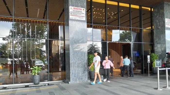 pt arta jaya putra viral hotel aruss semarang, arta jaya putra, kasus hotel aruss, tppu hotel aruss, fasilitas hotel aruss, hotel bintang empat, dugaan tppu semarang, jogging track aruss, operasi hotel aruss, berita hotel semarang, pt arta jaya putra