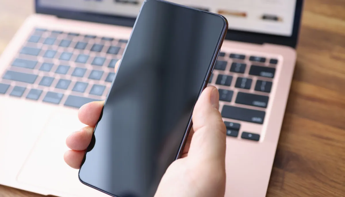 cara atasi layar mati, HP android hidup, layar hitam Android, solusi layar mati, trik layar HP, cara hidupkan layar, masalah layar hitam