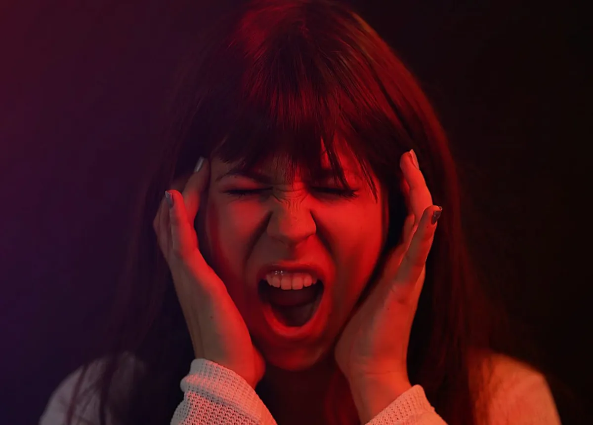 Weton paling mengerikan, marah saat weton, weton Selasa legi, weton Minggu wage, karakter weton marah, weton Senin wage