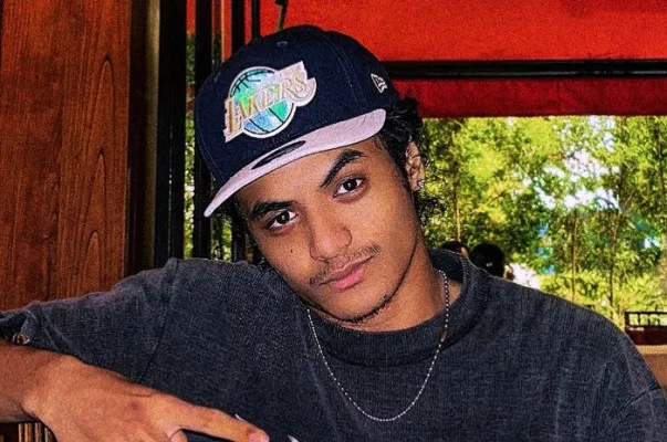 Razman Arif, Vadel Badjideh, LM, Nikita Mirzani, aborsi, lapor polisi, kasus persetubuhan, tanggung jawab.