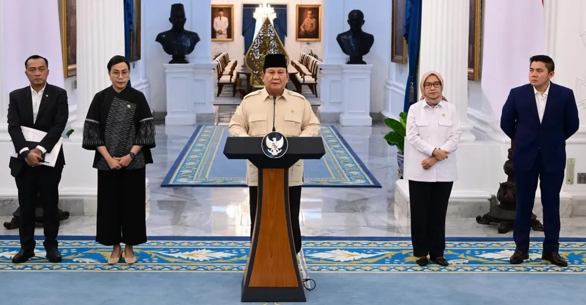 THR 2025, gaji ke-13, ASN senang, TNI-Polri, Lebaran cair, diskon tiket, bonus ojol, gaji pensiunan, aturan PP 11, tunjangan kinerja