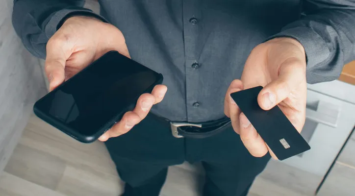 reset HP, pinjaman online, debt collector, ganti nomor, hapus aplikasi, teror pinjol, utang besar, solusi aman, tips keuangan.