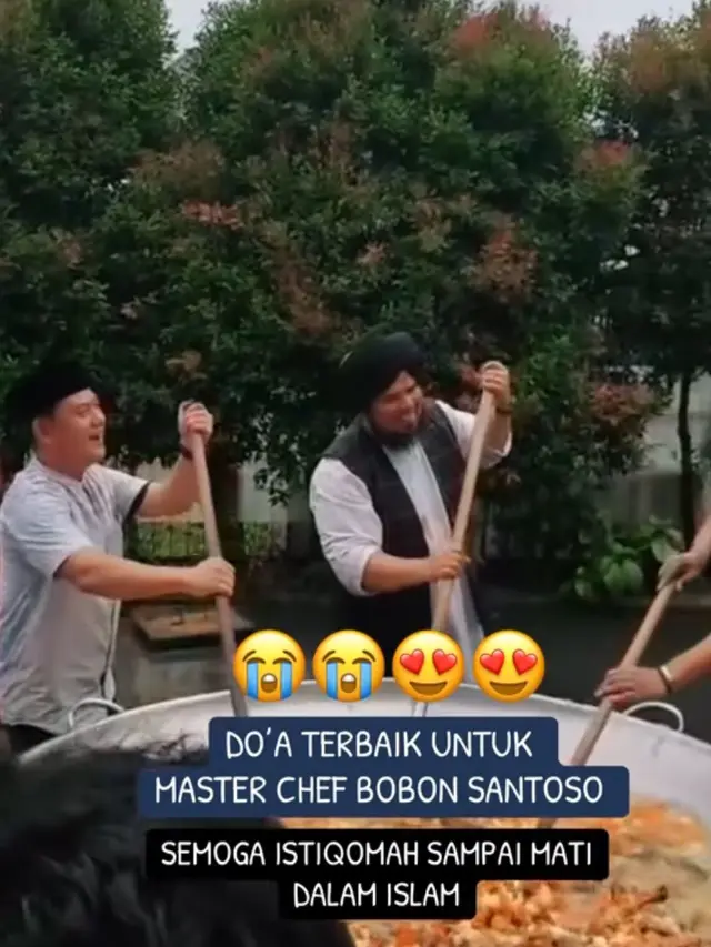 Bobon Santoso Masuk Islam, Bobon Santoso Ucap Syahadat, Proses Syahadat Bobon Santoso, Ustaz Derry Bimbing Bobon Santoso, Alasan Bobon Santoso Masuk Islam, Momen Haru Bobon Santoso, Dukungan Warganet untuk Bobon Santoso, Viral Bobon Santoso Masuk Islam, Bobon Santoso dan Ustaz Derry, Syahadat Bobon Santoso 2025, bobon santoso mualaf