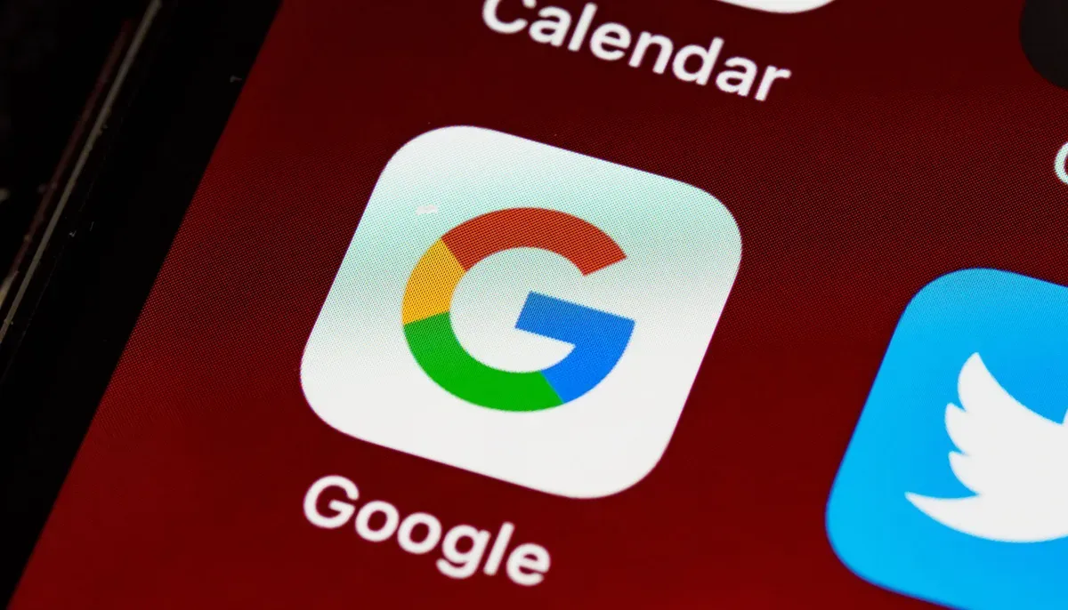 hapus akun, akun Google, HP Android, Google Drive, Gmail, Play Store, data pribadi, keamanan akun, kelola akun, permanen hilang