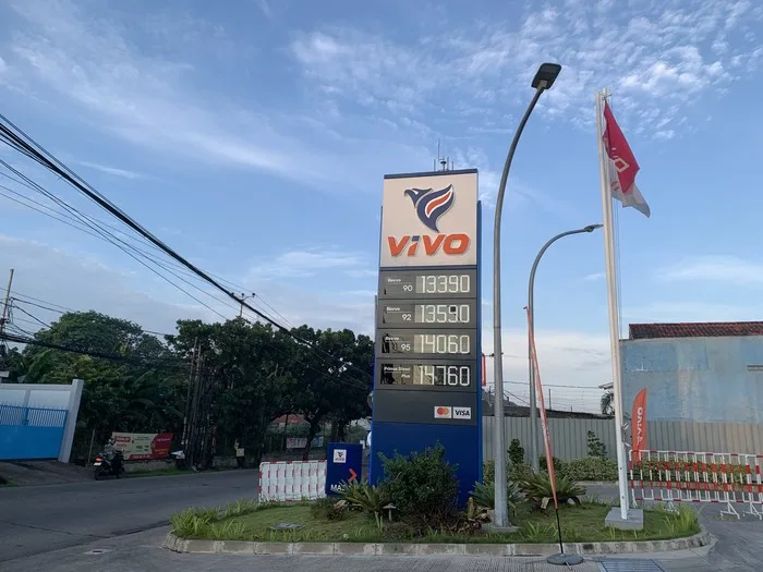 harga bbm pertamina, Harga BBM, Harga Pertamina, Harga Shell, Harga Vivo, Harga BP, Harga terbaru, BBM Maret, BBM 2025, Harga naik, Harga turun, Harga bensin, Daftar harga, SPBU Shell, SPBU Vivo, SPBU BP, SPBU Pertamina, BBM murah, BBM hemat, Pertamax Turbo, V-Power Diesel, Revvo 90, Revvo 92, Revvo 95, BP Ultimate, Primus Diesel, Solar Subsidi, Pertalite murah, Dexlite turun, BBM Ramadan, Hemat bensin, Mobil irit, Tips hemat, Tekanan ban, Bahan bakar, Konsumsi BBM, Bensin boros, Harga stabil, Isi full tank, Harga SPBU, SPBU murah, BBM irit