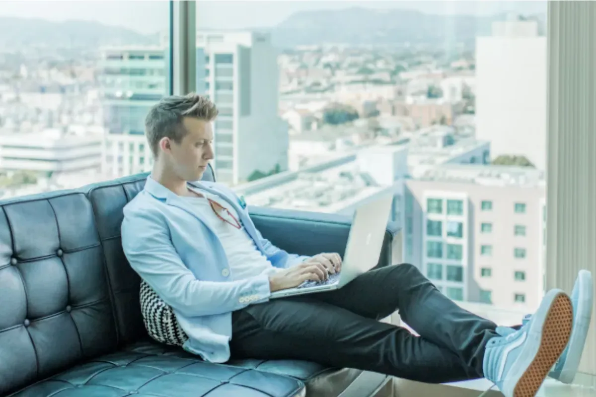 manajemen waktu, jadwal harian, atur waktu, produktivitas meningkat, prioritas utama, efisiensi kerja, waktu transisi, hidup terorganisir, fokus kerja.