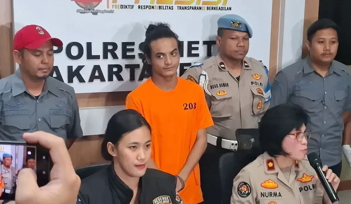 1739583150255-vadel-asusila (1) Vadel Badjideh, keluarga, Nikita Mirzani, jalan damai, tahanan, kekeluargaan, persetubuhan, pemaksaan aborsi, Ikhlas, kuasa hukum