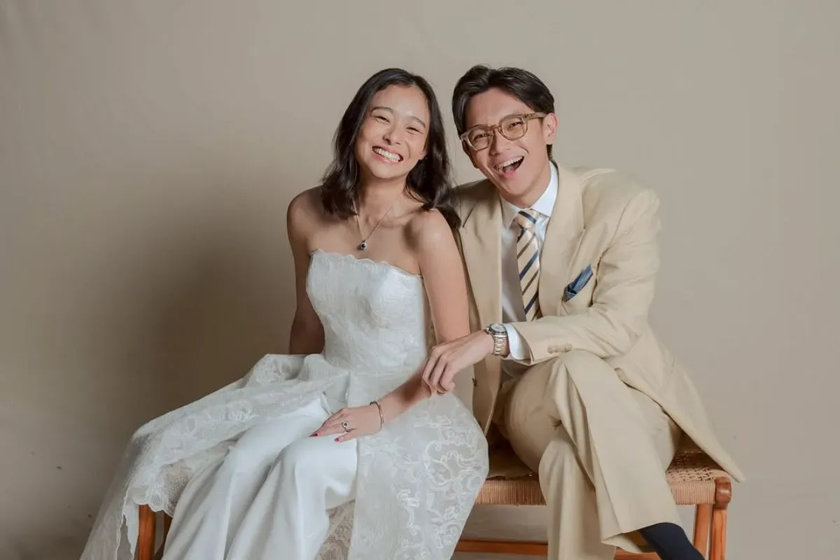 Brandon Salim menikah, Dhika Himawan, pernikahan Jakarta, tradisi Tionghoa, busana pengantin, pemberkatan gereja, resepsi pernikahan, Sheila On 7, keluarga Ferry Salim, tokoh publik