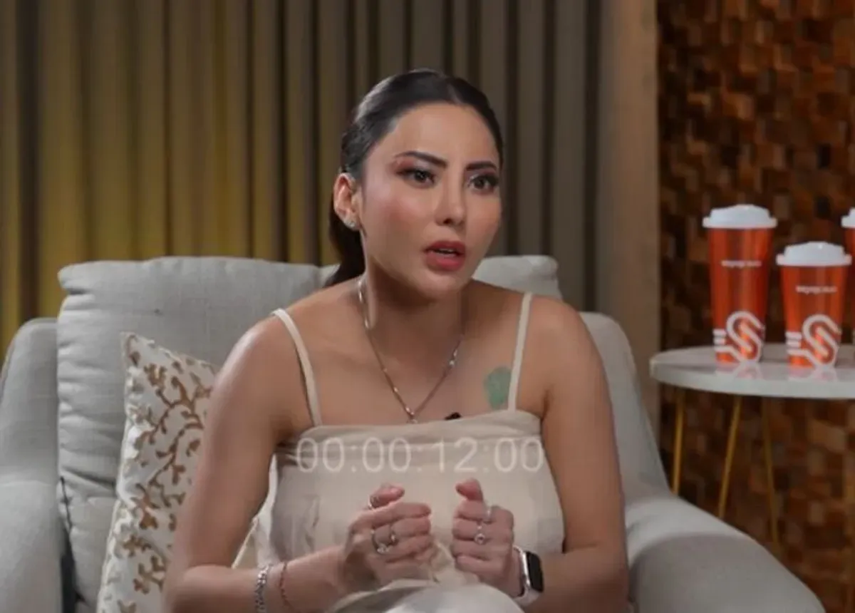 ayuauliangakusempatjadiorangketigakesalahanterbesardalamhidupgue Ayu Aulia, Lisa Mariana, Ridwan Kamil, USG, kehamilan, Richard Lee, HPHT, anak kandung, ancaman, perselingkuhan, bukti kehamilan.